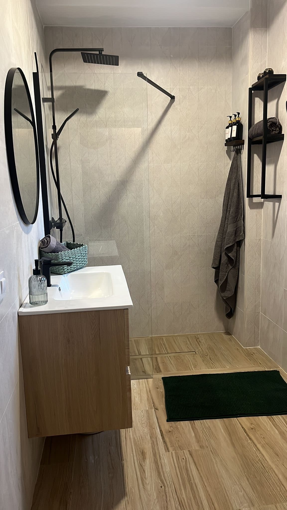 Baño completo en Casa Calma, Valle de Soba